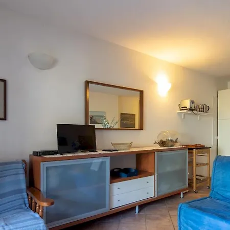 Apartament Petralana *